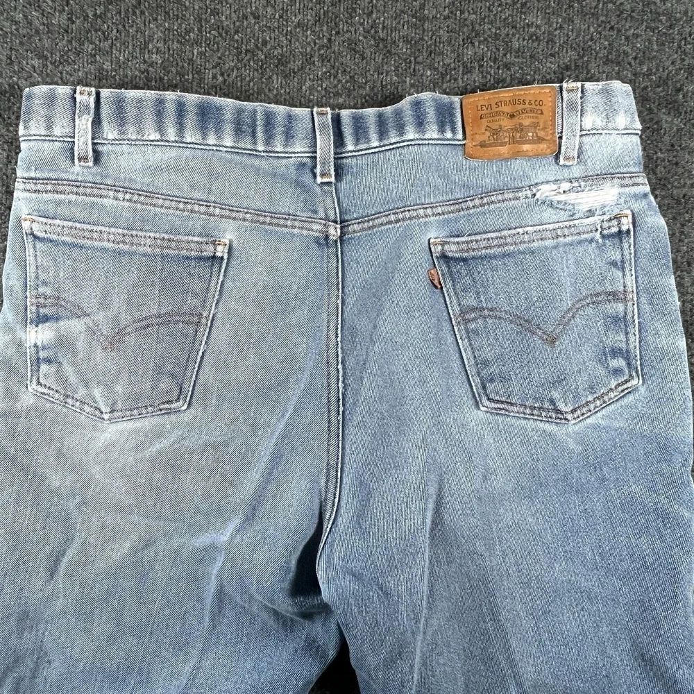 Levi's 547 Bootcut Jeans 42x30 (38x27) Light Wash Paint Distressed Guatemala Y2K